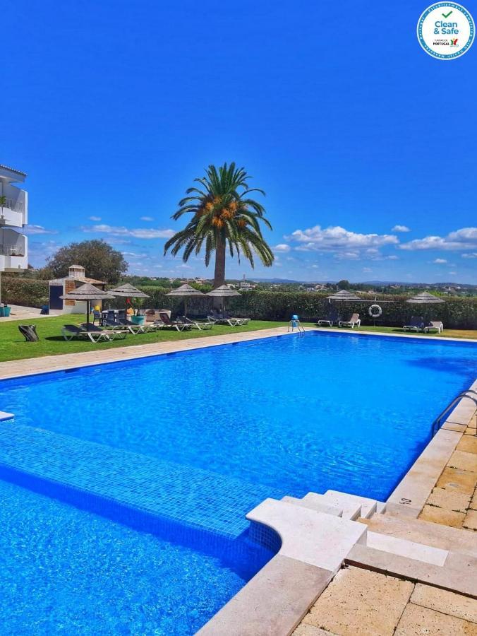 Solar Dos Vilarinhos - By Bedzy Albufeira Exteriör bild